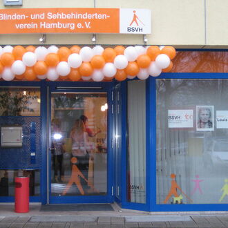 Der Eingangsbereich des Louis-Braille-Centers, Geschäftsstelle des BSVH